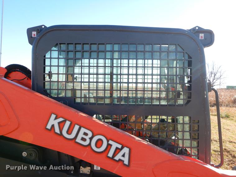 image for item DF2055 2016 Kubota SVL95-2S skid steer
