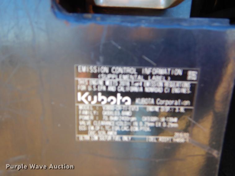 image for item DF2055 2016 Kubota SVL95-2S skid steer