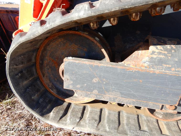 image for item DF2055 2016 Kubota SVL95-2S skid steer