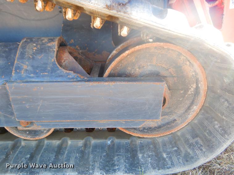 image for item DF2055 2016 Kubota SVL95-2S skid steer