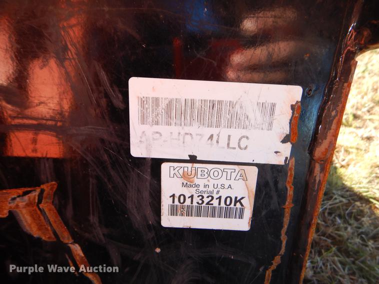 image for item DF2055 2016 Kubota SVL95-2S skid steer