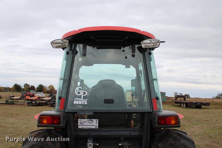 image for item DF2060 2011 Kubota L3240 tractor