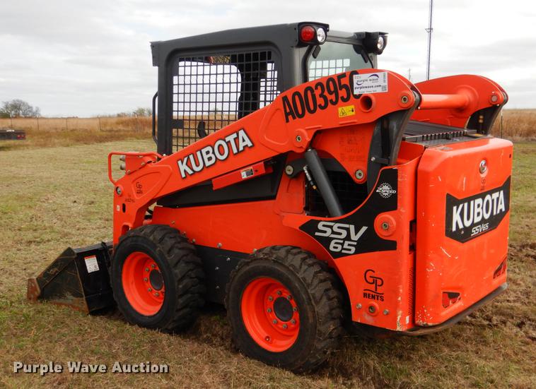 image for item DF2063 2017 Kubota SSV65 skid steer