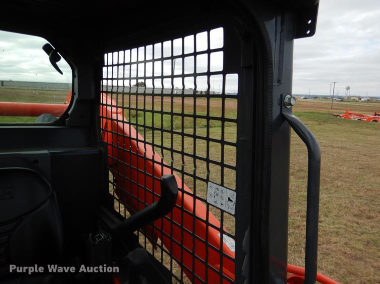 image for item DF2063 2017 Kubota SSV65 skid steer