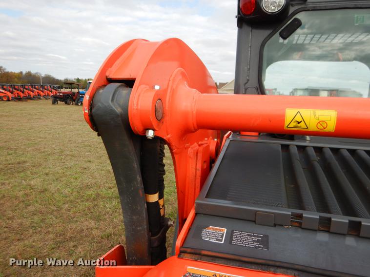 image for item DF2063 2017 Kubota SSV65 skid steer