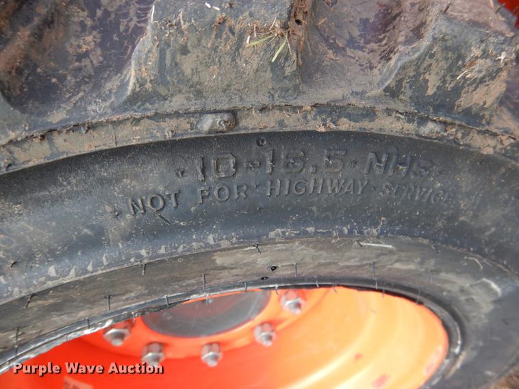 image for item DF2063 2017 Kubota SSV65 skid steer