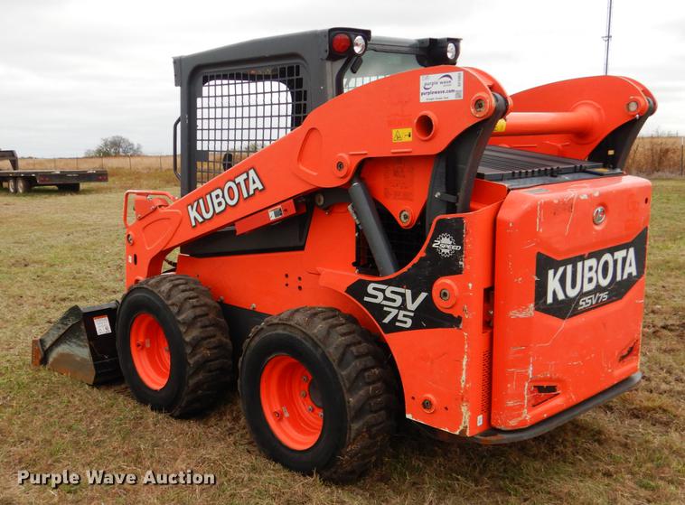 image for item DF2065 2017 Kubota SSV75 skid steer