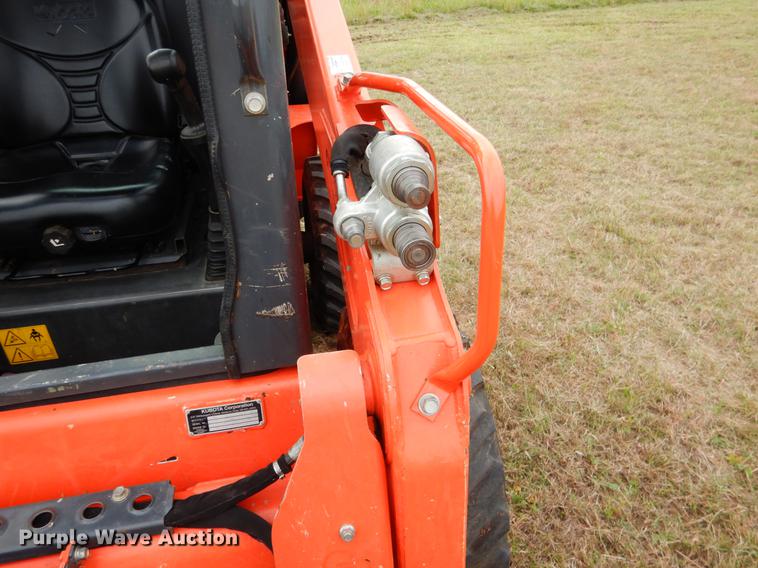 image for item DF2066 2017 Kubota SSV65 skid steer
