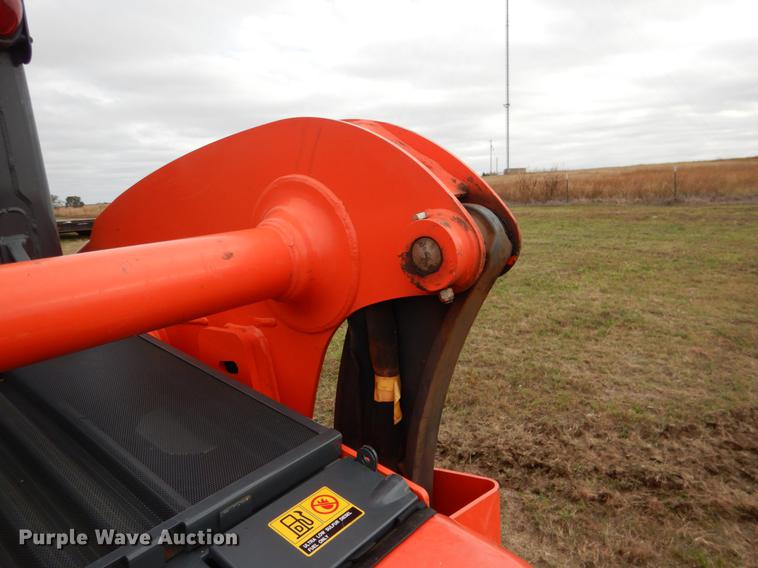 image for item DF2066 2017 Kubota SSV65 skid steer