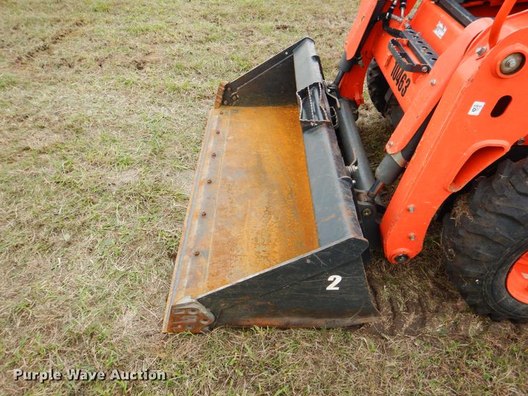 image for item DF2066 2017 Kubota SSV65 skid steer