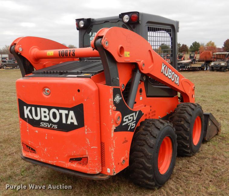 image for item DF2067 2017 Kubota SSV75 skid steer