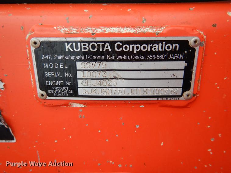 image for item DF2067 2017 Kubota SSV75 skid steer