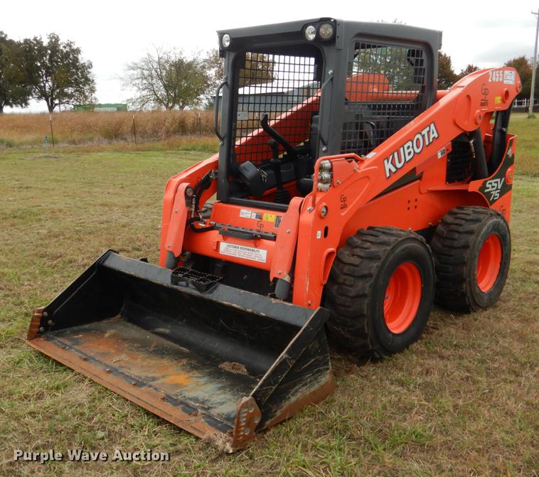 image for item DF2068 2017 Kubota SSV75 skid steer