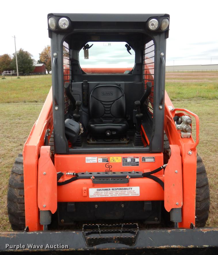 image for item DF2068 2017 Kubota SSV75 skid steer