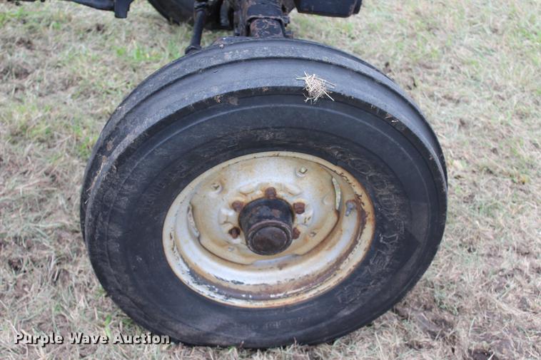 image for item DF2070 1991 Case IH 895 tractor