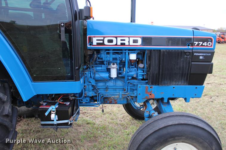 image for item DF2071 New Holland 7740 Powerstar SL tractor