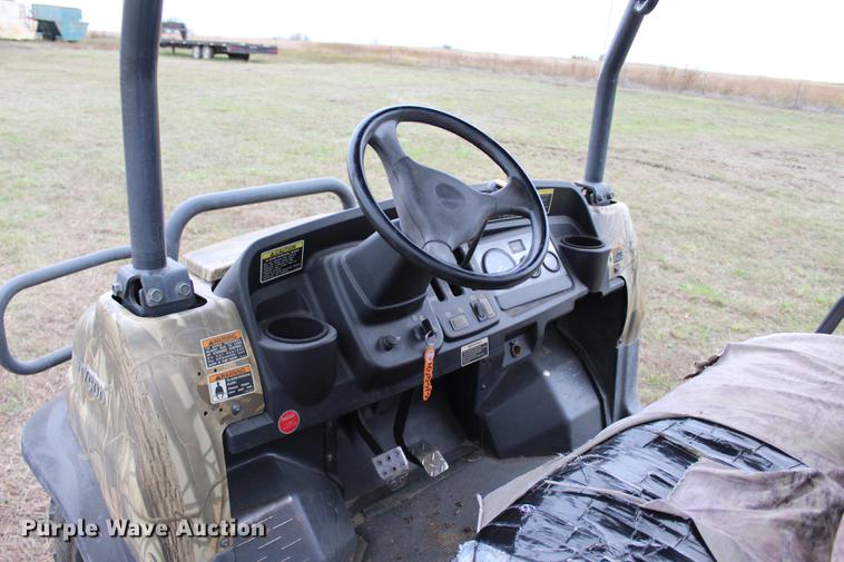 image for item DF2075 2004 Kubota RTV900 utility vehicle