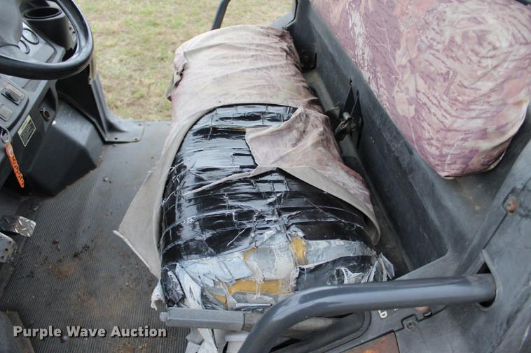 image for item DF2075 2004 Kubota RTV900 utility vehicle