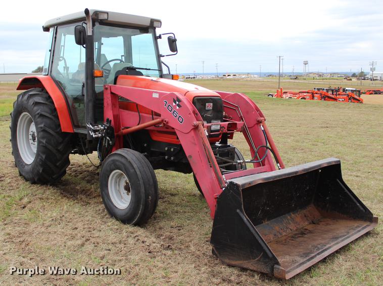 image for item DF2077 Massey-Ferguson 43452WD tractor