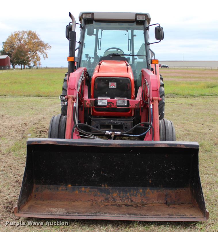image for item DF2077 Massey-Ferguson 43452WD tractor