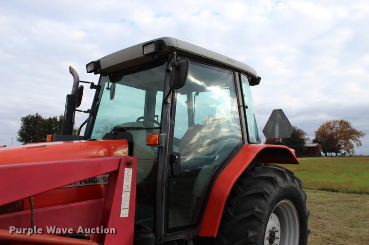 image for item DF2077 Massey-Ferguson 43452WD tractor