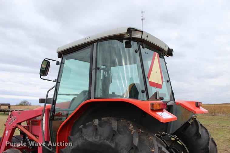 image for item DF2077 Massey-Ferguson 43452WD tractor