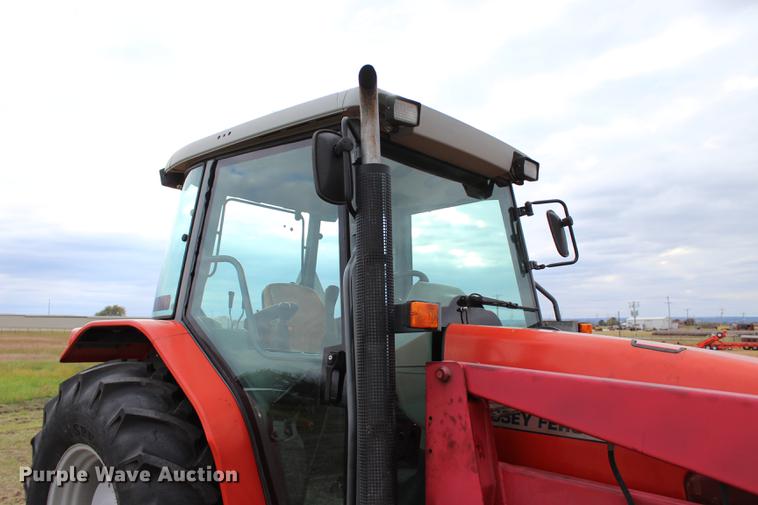 image for item DF2077 Massey-Ferguson 43452WD tractor