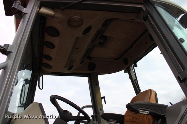 image for item DF2077 Massey-Ferguson 43452WD tractor