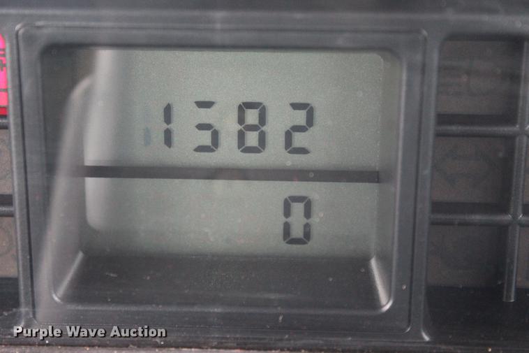 image for item DF2077 Massey-Ferguson 43452WD tractor