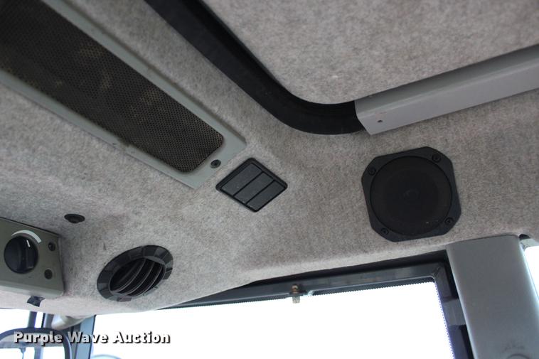 image for item DF2077 Massey-Ferguson 43452WD tractor