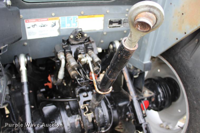 image for item DF2077 Massey-Ferguson 43452WD tractor