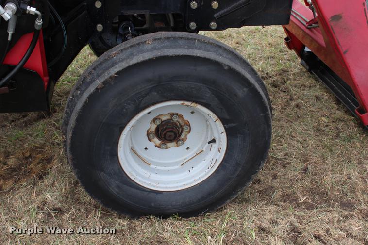 image for item DF2077 Massey-Ferguson 43452WD tractor