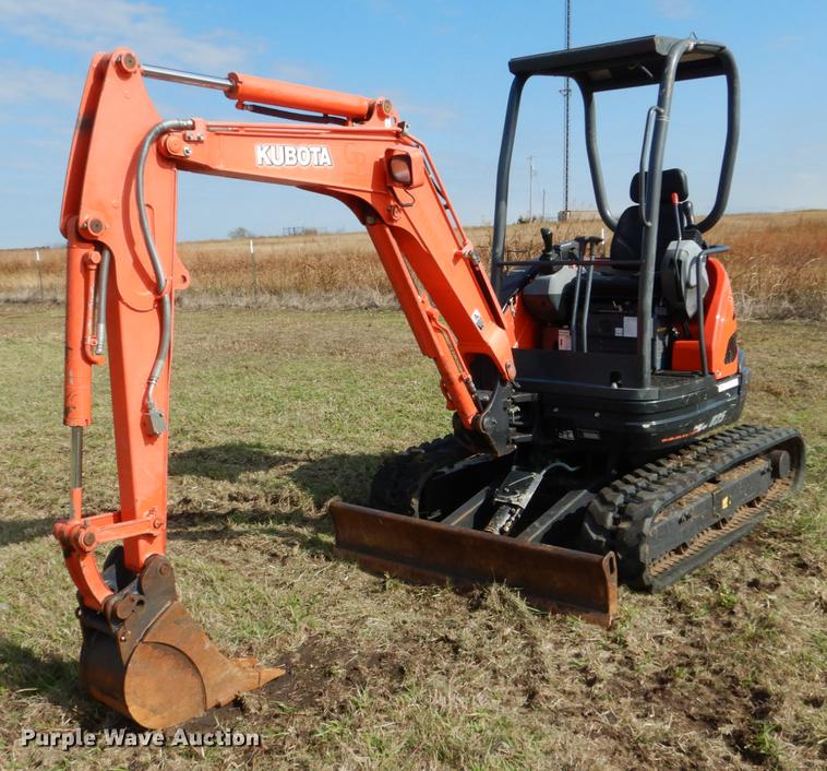 image for item DF2078 2014 Kubota U25 mini excavator
