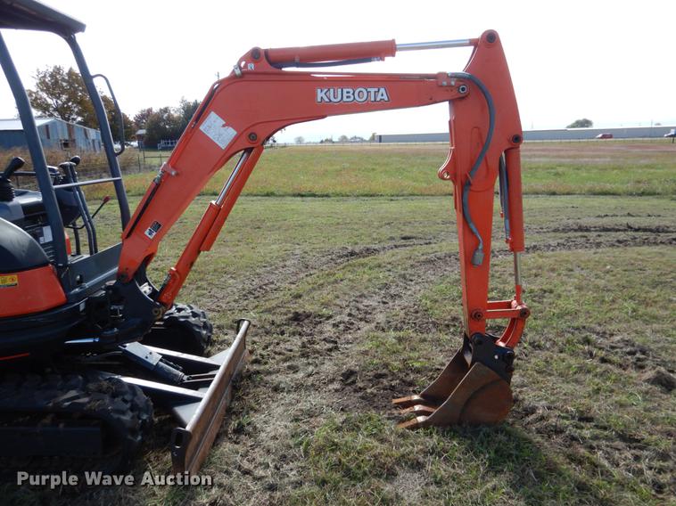 image for item DF2078 2014 Kubota U25 mini excavator