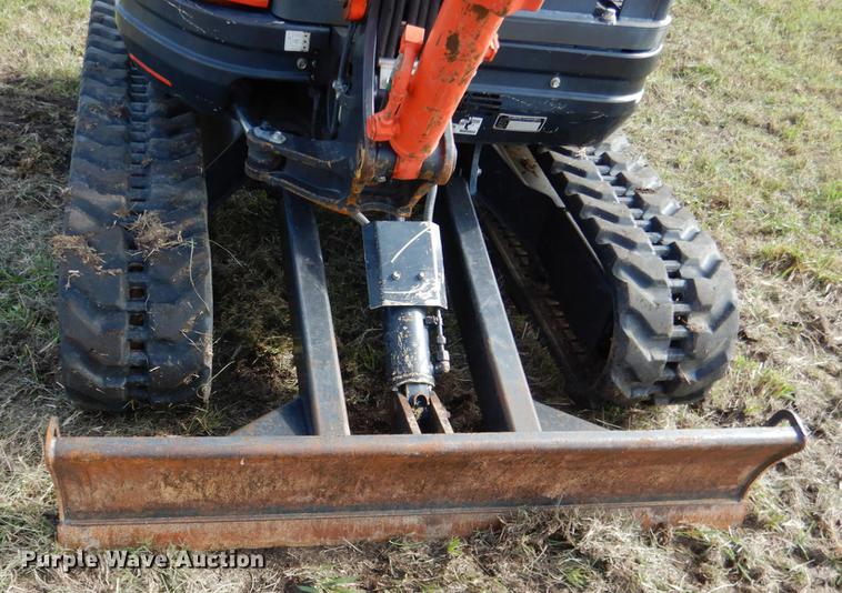 image for item DF2078 2014 Kubota U25 mini excavator