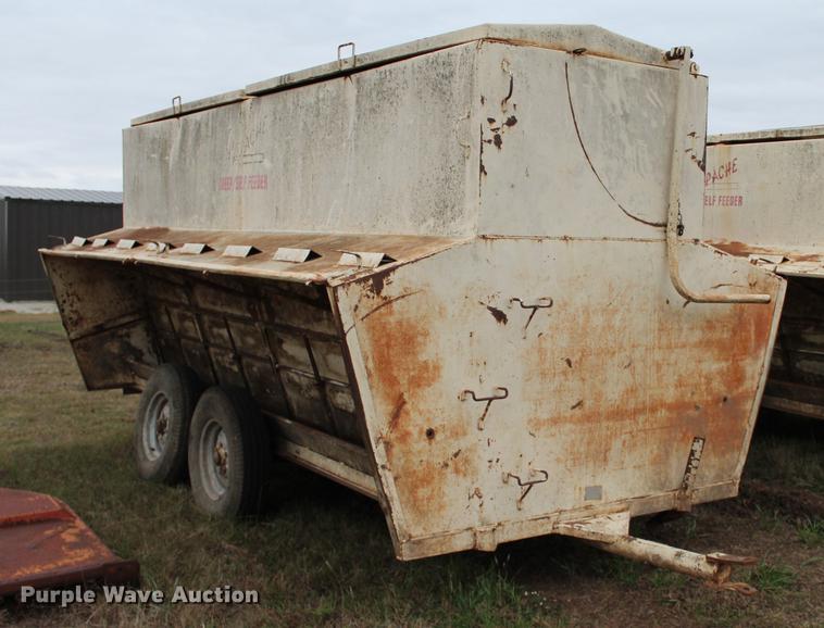 image for item DF2081 Apache CF16A300 creep feeder/self feeder