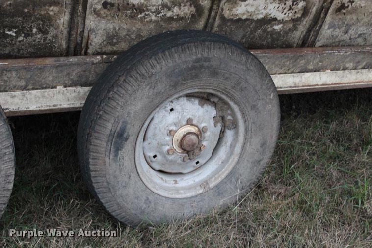 image for item DF2081 Apache CF16A300 creep feeder/self feeder