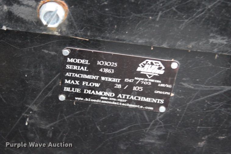 image for item DF2084 2017 Blue Diamond 103025 skid steer brush mower