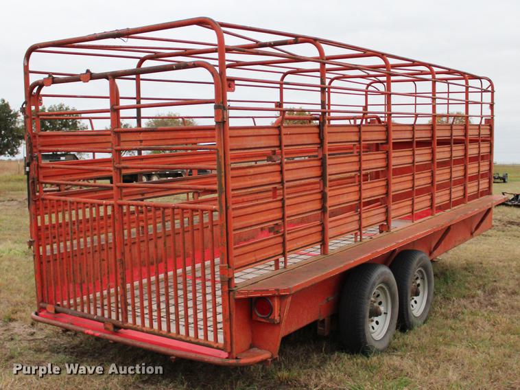 image for item DF2086 1982 WW Trailer 20X6 livestock trailer