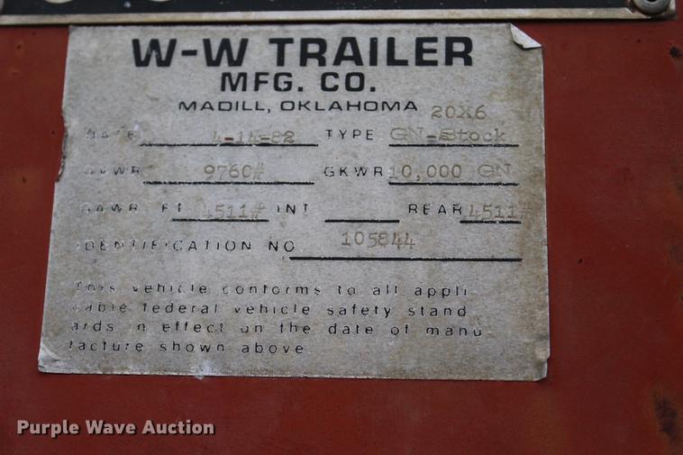 image for item DF2086 1982 WW Trailer 20X6 livestock trailer