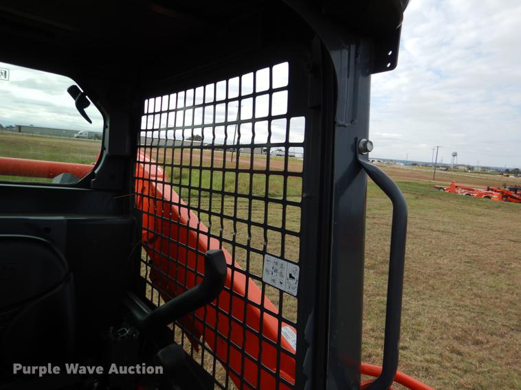 image for item DF2092 2017 Kubota SSV65 skid steer