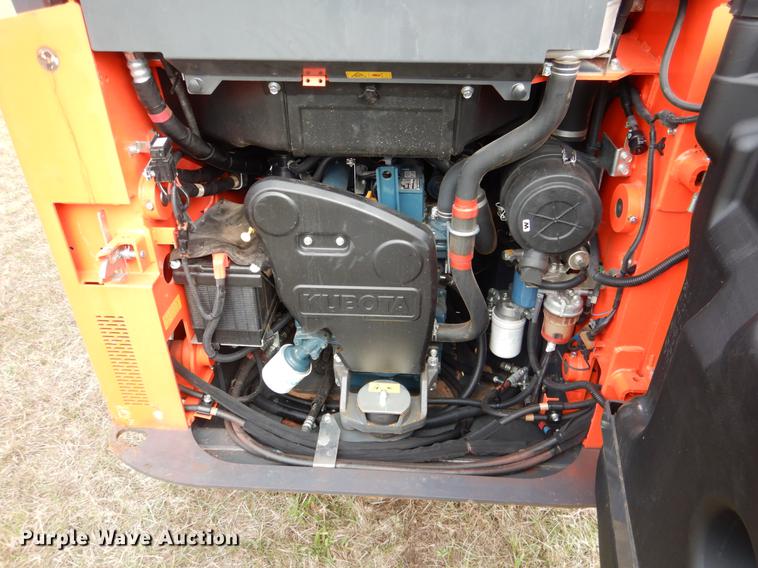 image for item DF2092 2017 Kubota SSV65 skid steer