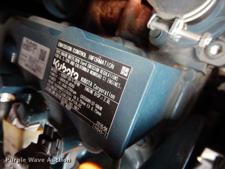 image for item DF2092 2017 Kubota SSV65 skid steer