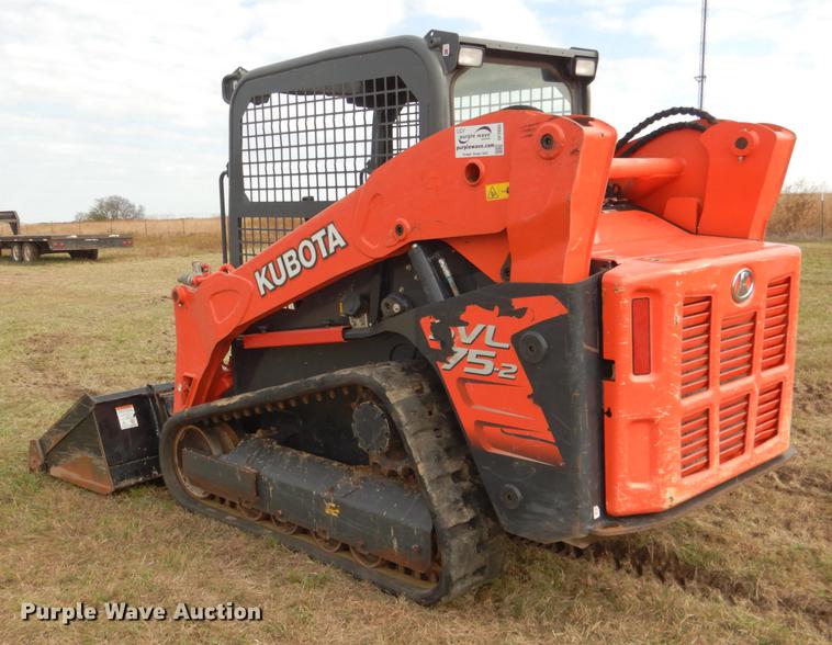 image for item DF2093 2014 Kubota SVL75-2 skid steer