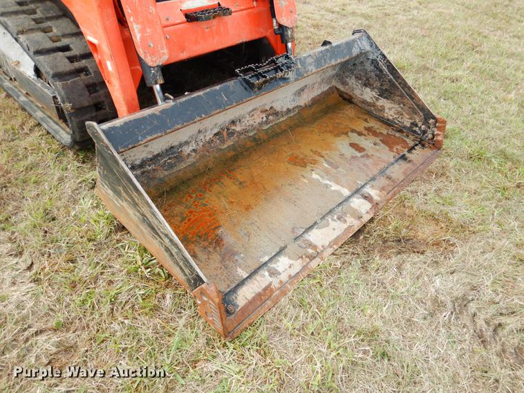 image for item DF2093 2014 Kubota SVL75-2 skid steer