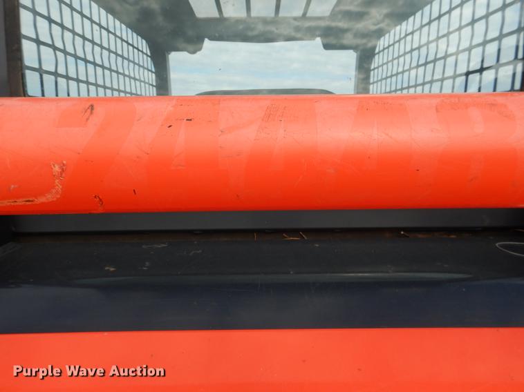 image for item DF2093 2014 Kubota SVL75-2 skid steer