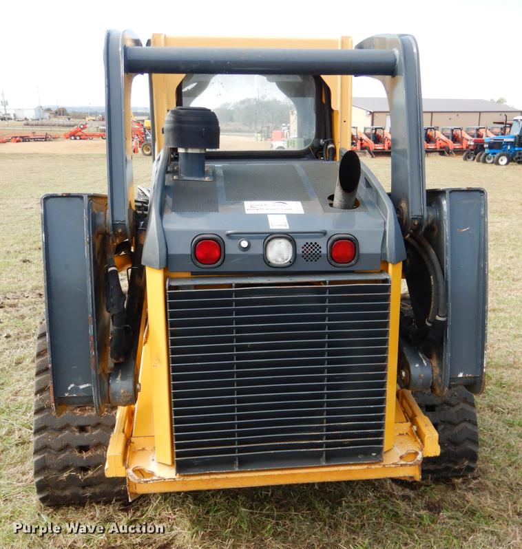 image for item DF2094 2012 John Deere 333D skid steer
