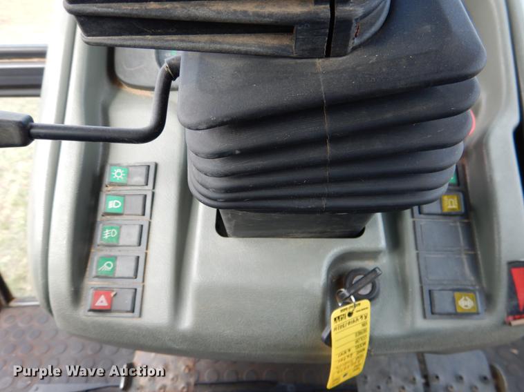 image for item DF2096 2006 Zetor Proxima 6441 tractor