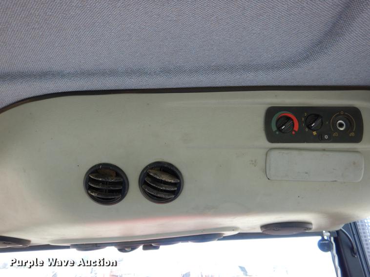 image for item DF2096 2006 Zetor Proxima 6441 tractor