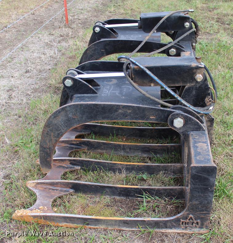 image for item DF2097 2015 Dougherty HD84 skid steer grapple bucket
